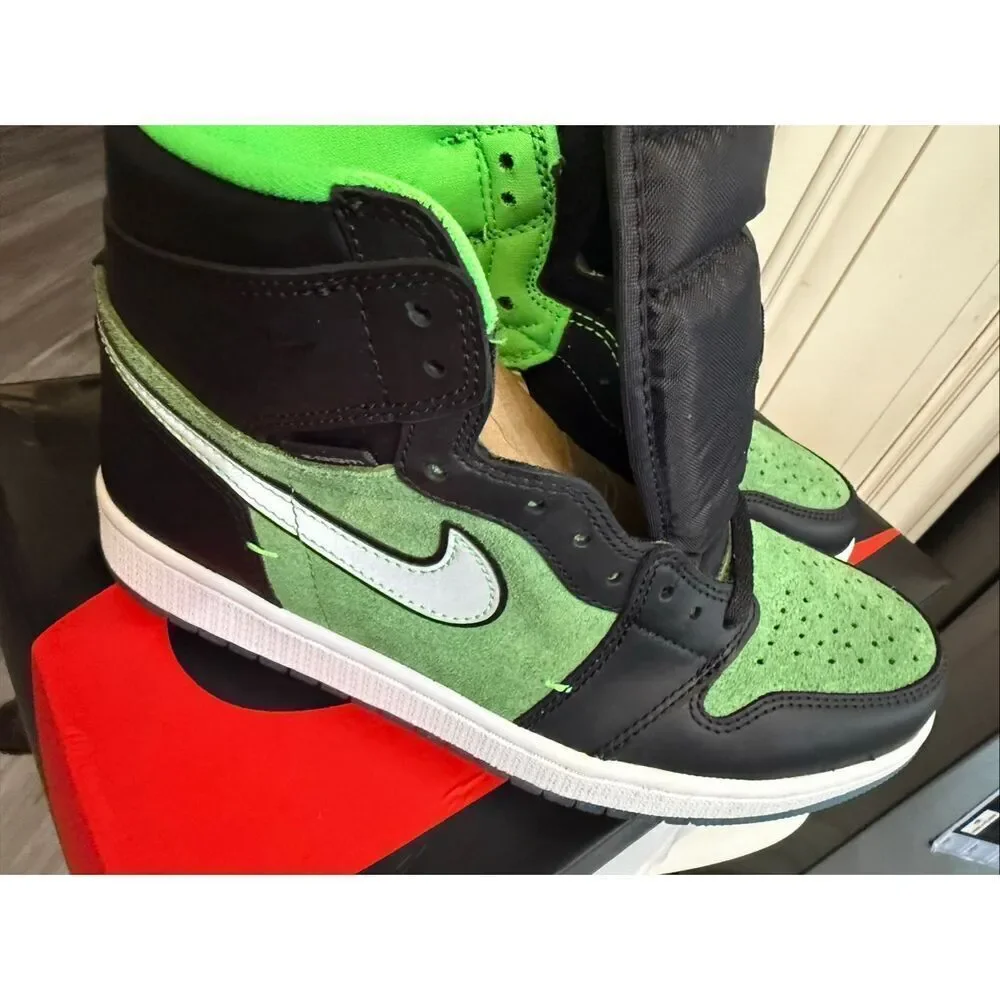 Nike Men's Air Jordan 1 High Zoom High Top Athletic Shoes Zen Green Size 8.5